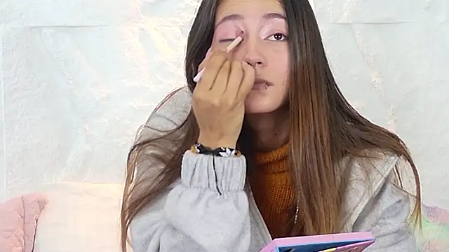 zorravioletta1 online show from 10-09-25, 12:36