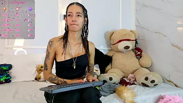 zorravioletta1 online show from 02-19-26, 12:12