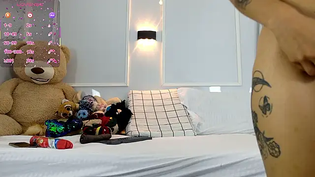 zorravioletta1 online show from 02-20-26, 01:11