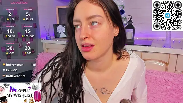 Snapshot of Kruela_Eva chatting on 01-27-25, 02:42 Kruela Eva online show from 01-27-25, 02:42