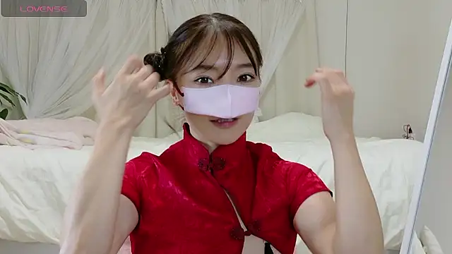 Snapshot of momochan88 chatting on 09-21-25, 12:40 momochan88 online show from 09-21-25, 12:40