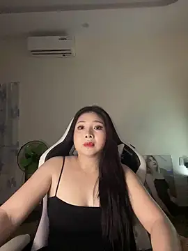 Snapshot of MiMi_0293 chatting on 12-20-25, 01:18 MiMi 0293 online show from 12-20-25, 01:18