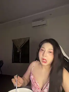 Snapshot of MiMi_0293 chatting on 02-04-26, 03:51 MiMi 0293 online show from 02-04-26, 03:51