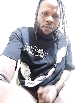 Snapshot of Super-star254 chatting on 02-12-26, 02:39 Super-star254 online show from 02-12-26, 02:39