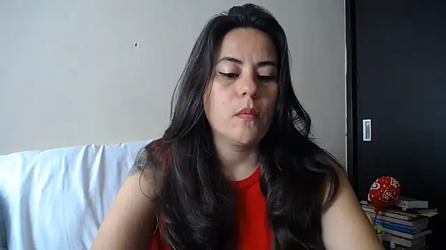 KAROLCANDY online show from 05-25-26, 08:26