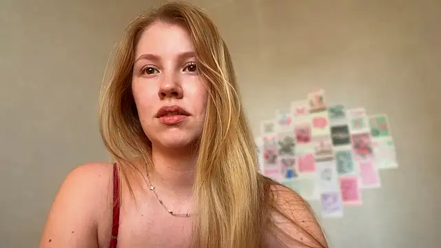 HoneyAudrey online show from 07-08-26, 02:16