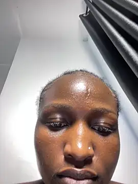 Curvixx online show from 12-17-25, 09:48