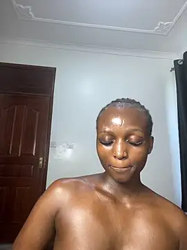 Curvixx online show from 03-13-26, 12:01