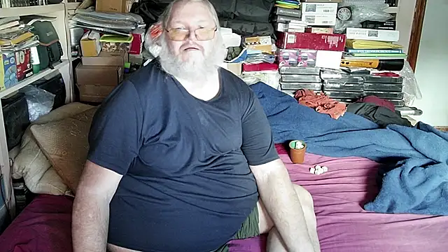 Snapshot of hadeszeuss2 chatting on 01-14-25, 02:32 hadeszeuss2 online show from 01-14-25, 02:32