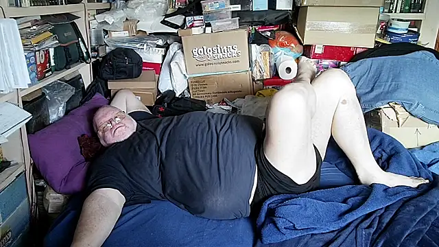 hadeszeuss2 online show from 02-11-26, 02:55