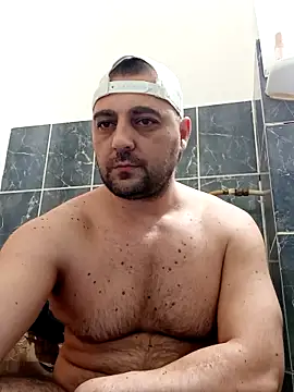 Snapshot of Mirkoxxx@xh chatting on 01-16-26, 10:14 Mirkoxxxxh online show from 01-16-26, 10:14