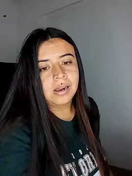 Snapshot of Devilsweet17 chatting on 01-05-25, 11:01 Devilsweet17 online show from 01-05-25, 11:01