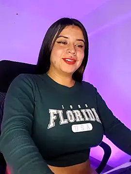 Snapshot of Devilsweet17 chatting on 01-12-25, 01:21 Devilsweet17 online show from 01-12-25, 01:21