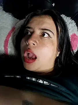 Snapshot of Devilsweet17 chatting on 01-12-25, 04:31 Devilsweet17 online show from 01-12-25, 04:31