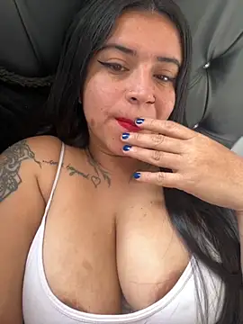 Snapshot of Devilsweet17 chatting on 09-11-25, 07:58 Devilsweet17 online show from 09-11-25, 07:58