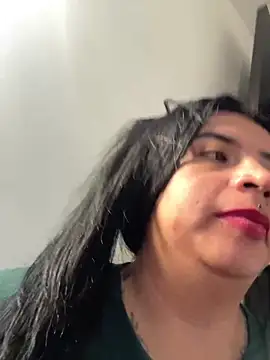 Snapshot of Devilsweet17 chatting on 01-17-26, 02:44 Devilsweet17 online show from 01-17-26, 02:44