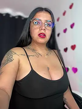 Snapshot of Devilsweet17 chatting on 02-10-26, 09:52 Devilsweet17 online show from 02-10-26, 09:52