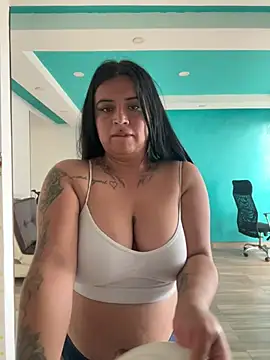 Snapshot of Devilsweet17 chatting on 02-27-26, 09:26 Devilsweet17 online show from 02-27-26, 09:26