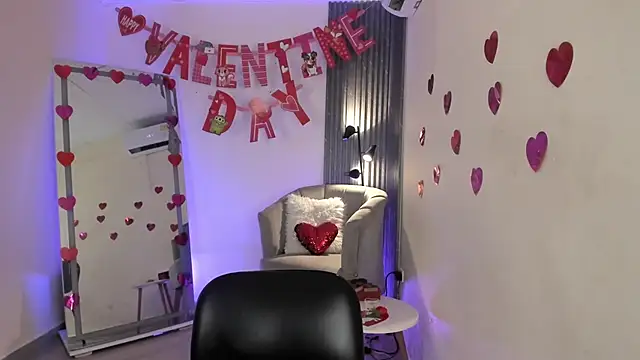 emma alice  online show from 02-15-25, 05:39