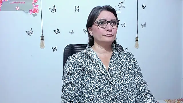 Snapshot of Amie_Adams82_ chatting on 04-28-26, 01:16 Amie Adams82 online show from 04-28-26, 01:16