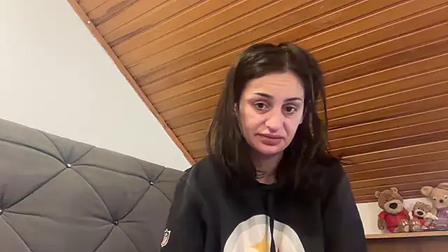 Snapshot of JeSuisUnTapin chatting on 10-26-25, 08:26 JeSuisUnTapin online show from 10-26-25, 08:26