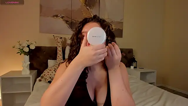 Ariella Sol online show from 07-29-26, 01:04