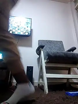 pretty-eyes23 online show from 02-02-25, 04:54