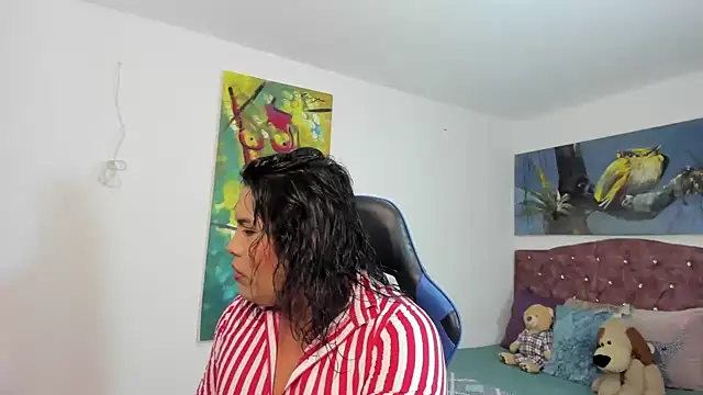 Snapshot of Margoth_Montilla chatting on 11-26-25, 12:55 Margoth Montilla online show from 11-26-25, 12:55