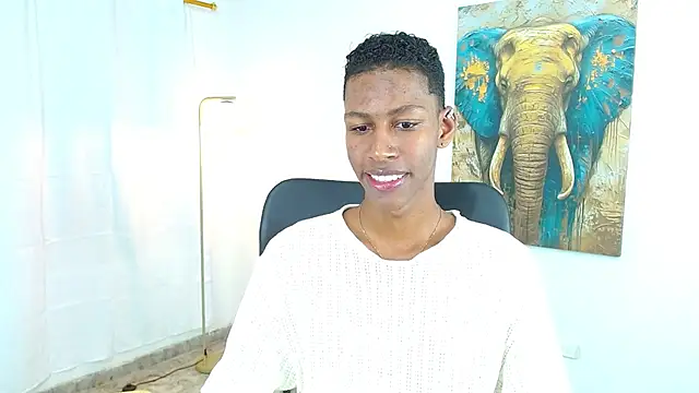 Snapshot of maiki18_ chatting on 09-20-25, 01:56 maiki18  online show from 09-20-25, 01:56
