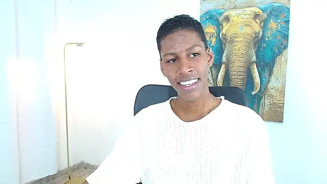 Snapshot of maiki18_ chatting on 09-30-25, 08:36 maiki18  online show from 09-30-25, 08:36