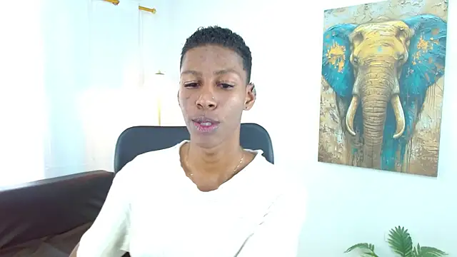 Snapshot of maiki18_ chatting on 12-15-25, 08:46 maiki18 online show from 12-15-25, 08:46