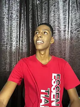 Snapshot of maiki18_ chatting on 04-04-26, 09:23 maiki18 online show from 04-04-26, 09:23