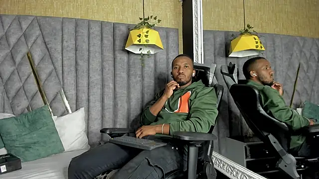 JamesParck online show from 03-12-26, 10:05