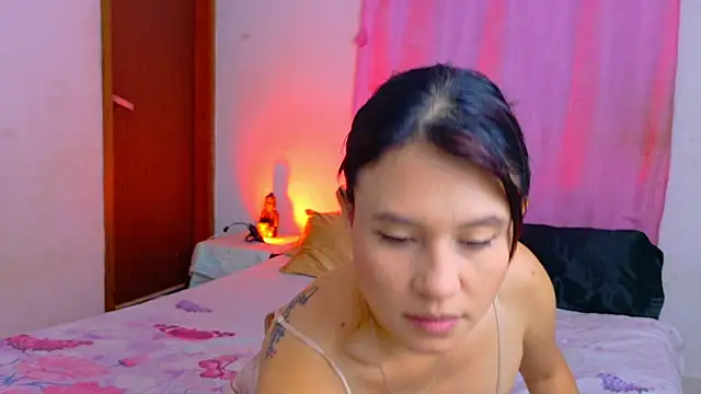 Snapshot of keelly_richaardson1 chatting on 07-19-26, 12:03 keelly richaardson1 online show from 07-19-26, 12:03