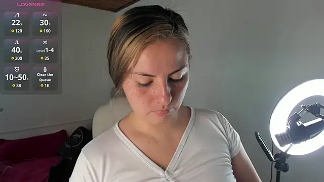 Snapshot of brandy_sweet_ chatting on 02-09-25, 01:14 brandy sweet online show from 02-09-25, 01:14
