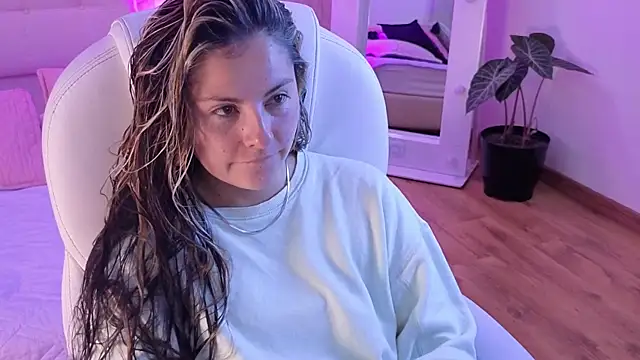 Snapshot of brandy_sweet_ chatting on 10-11-25, 02:04 brandy sweet online show from 10-11-25, 02:04