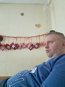 ShyBoy1982 online show from 02-17-25, 03:42