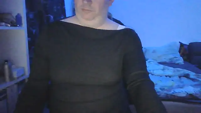 ShyBoy1982 online show from 05-16-26, 09:13
