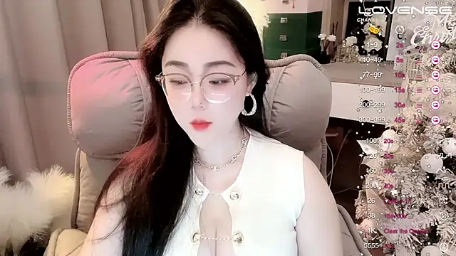 Snapshot of Monica-888 chatting on 01-25-25, 07:28 Monica-888 online show from 01-25-25, 07:28