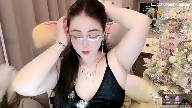 Snapshot of Monica-888 chatting on 02-02-25, 06:20 Monica-888 online show from 02-02-25, 06:20
