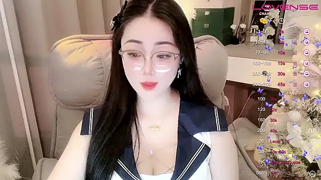 Snapshot of Monica-888 chatting on 02-08-25, 10:19 Monica-888 online show from 02-08-25, 10:19