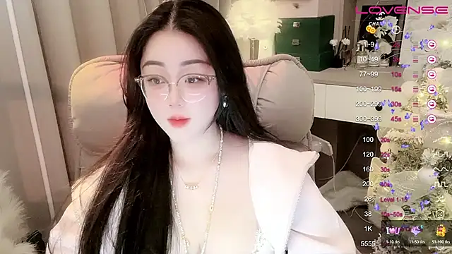 Snapshot of Monica-888 chatting on 02-12-25, 03:18 Monica-888 online show from 02-12-25, 03:18