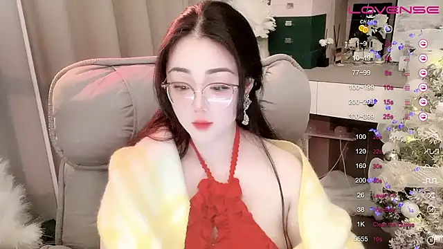 Snapshot of Monica-888 chatting on 02-17-25, 07:10 Monica-888 online show from 02-17-25, 07:10