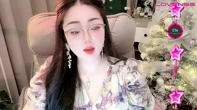 Snapshot of Monica-888 chatting on 02-20-25, 10:15 Monica-888 online show from 02-20-25, 10:15