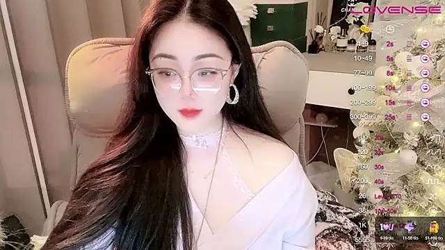 Snapshot of Monica-888 chatting on 02-26-25, 10:53 Monica-888 online show from 02-26-25, 10:53