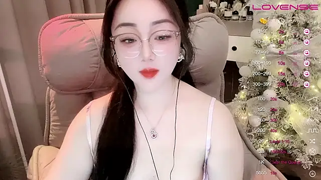 Snapshot of Monica-888 chatting on 03-17-25, 08:30 Monica-888 online show from 03-17-25, 08:30