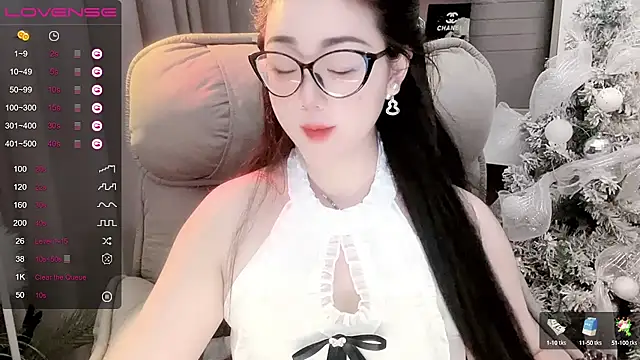 Snapshot of Monica-888 chatting on 09-14-25, 07:07 Monica-888 online show from 09-14-25, 07:07