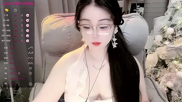 Snapshot of Monica-888 chatting on 09-19-25, 06:15 Monica-888 online show from 09-19-25, 06:15