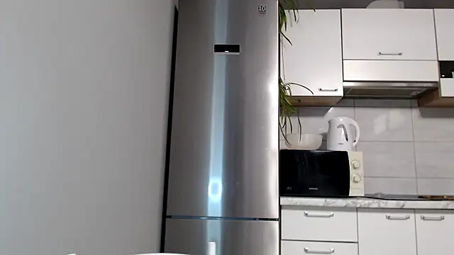 SierraSky  online show from 03-10-25, 06:12