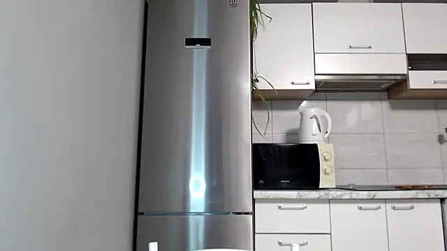 SierraSky  online show from 10-27-25, 06:12